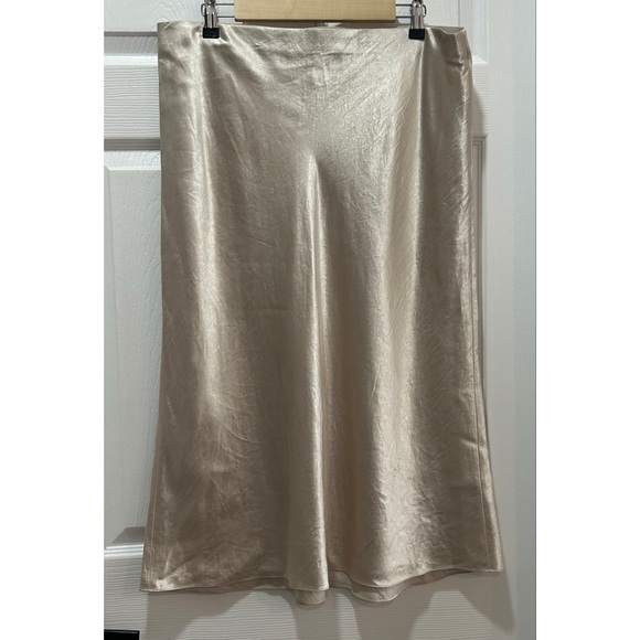 Vince Slip Midi Satin Skirt Size XL Ivory Off White Minimalist 90s Acetate - Picture 7 of 12